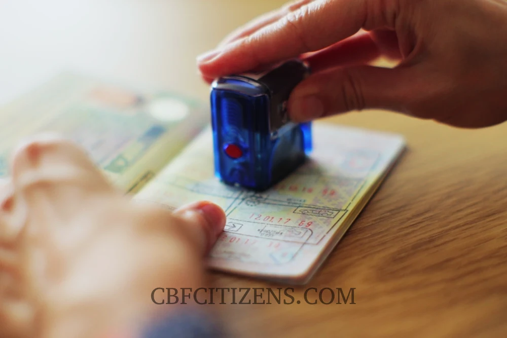 difference between Visa and Residence Permit 