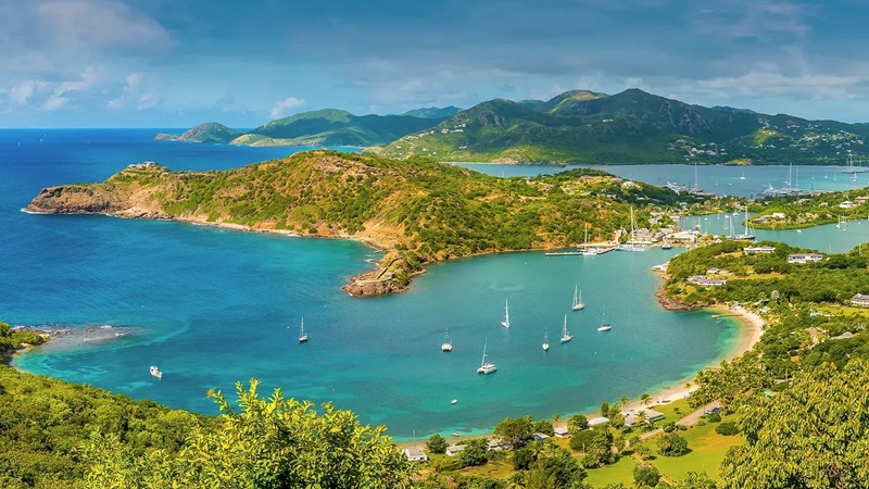 Benefits of Doing Business in Antigua and Barbuda