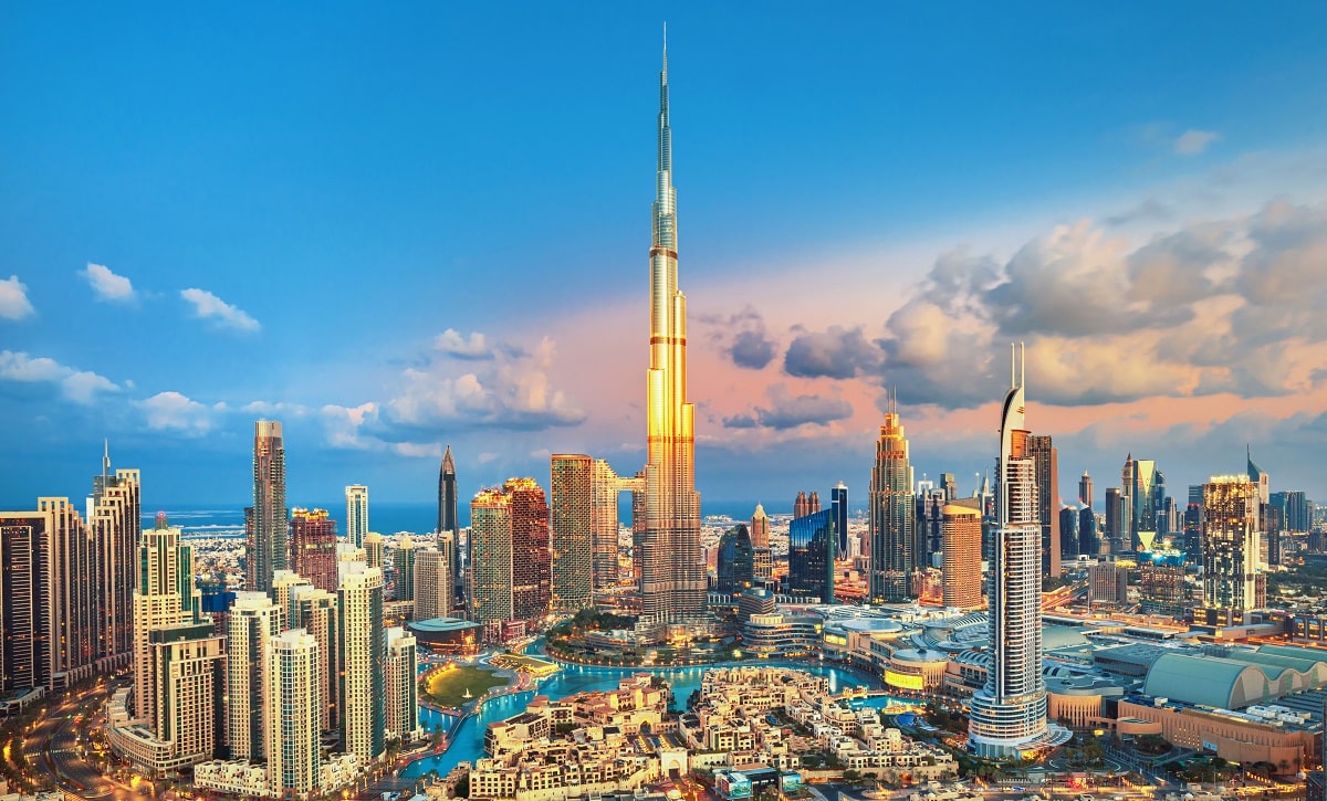 Your Complete Guide to Getting a Work Visa in Dubai in 2025